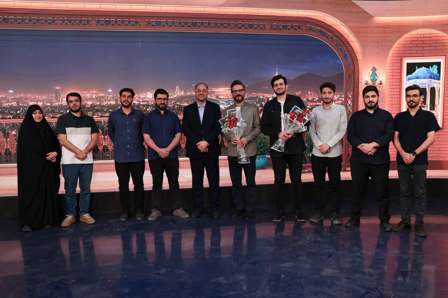 مدیرکل روابط‌عمومی صداوسیما از پشت صحنه برنامه «زمانه» بازدید کرد + تصاویر