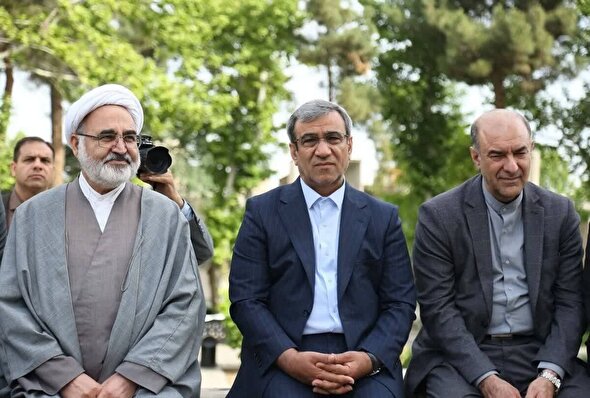 درخواست استاندار خراسان رضوی برای تشکیل ستاد ویژه‌ برگزاری مراسم سالگرد حضور رهبر شهید در آرامگاه فردوسی