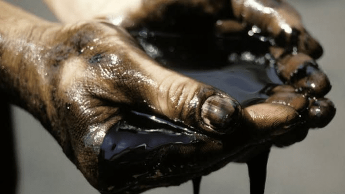 کاهش جدی ذخایر سوخت آمریکا