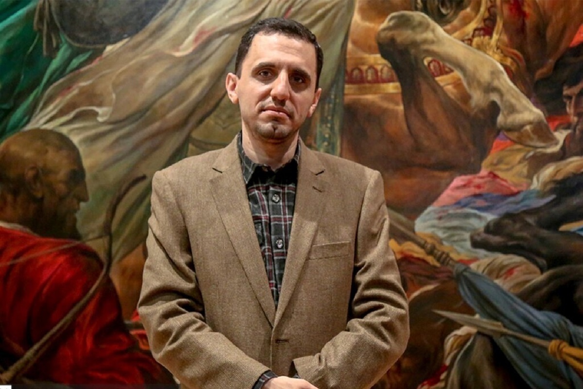 حسن روح‌الامین: یک پرچم را آتش زدید، کل ایران شد پرچم + عکس