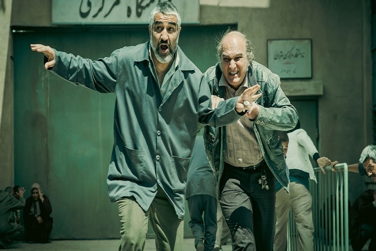 پوستر فیلم سینمایی «آنتیک» با بازی پژمان جمشیدی رونمایی شد + عکس و بازیگران