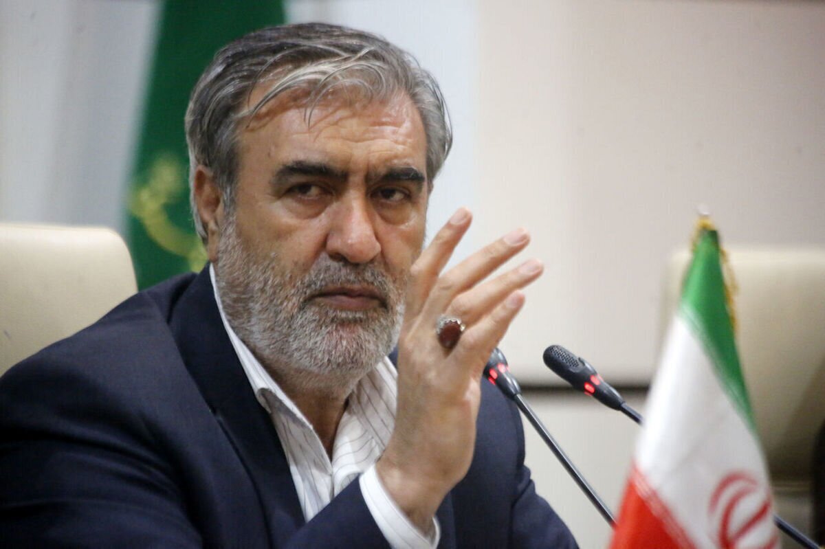 رئیس کمیسیون امنیت ملی مجلس خطاب به بحرین: درهای تنگه هرمز را برای همیشه به روی خود نبندید