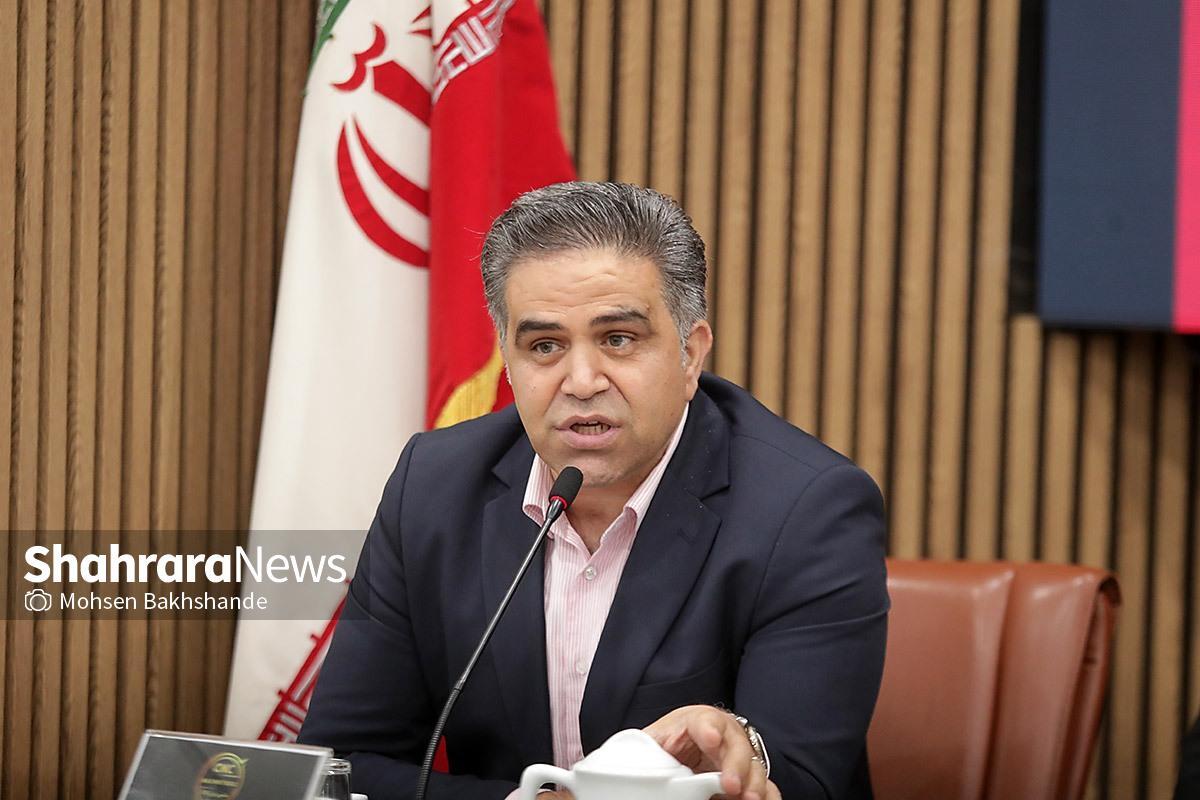 مالک تیم فوتسال دائم‌پناه مشهد: هدف‌مان قرار گرفتن در نیمه بالای جدول است | آماده‌ام یک زمین اختصاصی بسازم