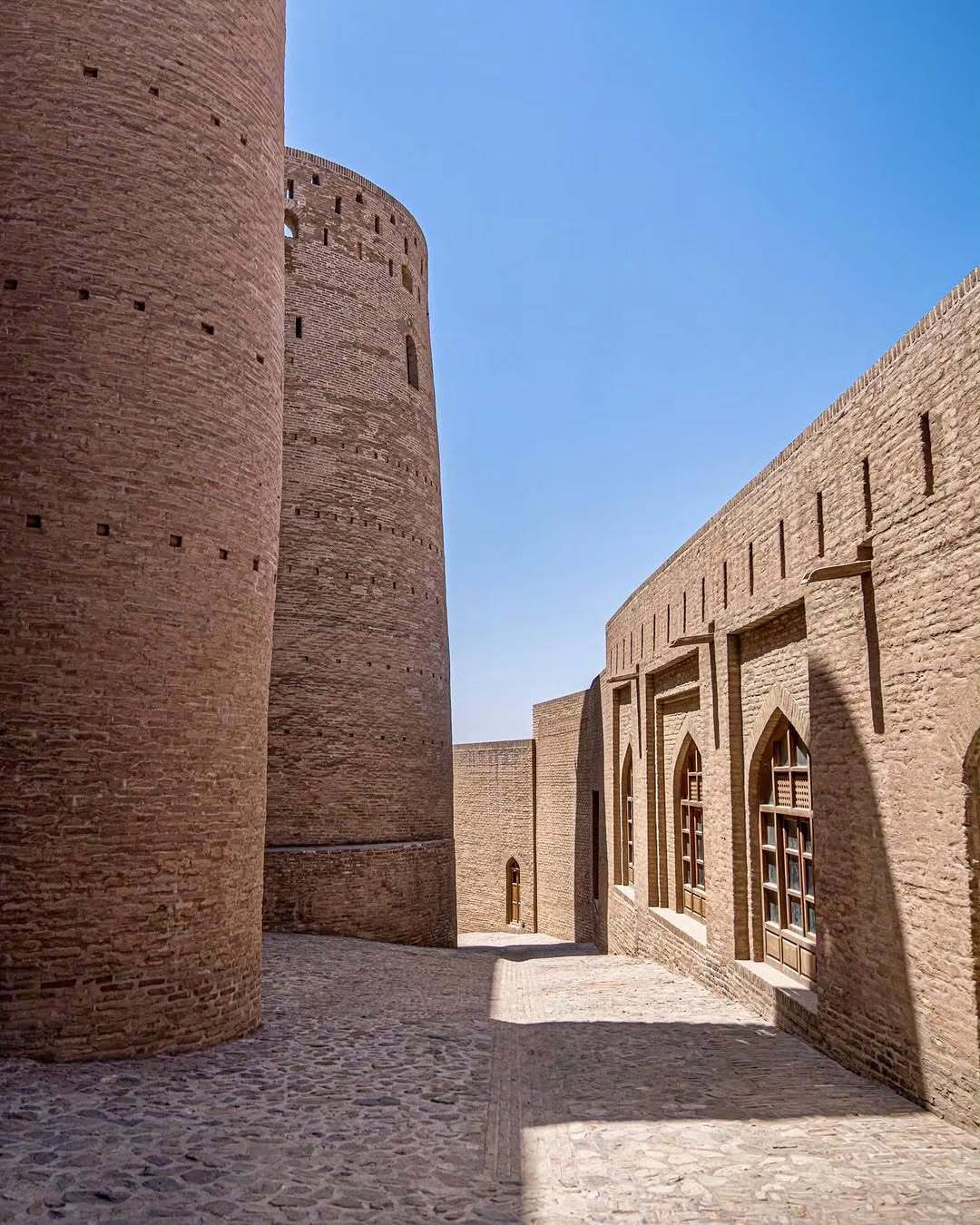 عکس‌هایی از قلعه اختیارالدین در شهر هرات افغانستان