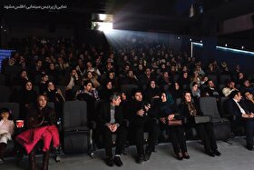 وضعیت فروش بلیت سینماهای مشهد در روزهای جنگ تحمیلی سوم | سینماها در تنگنای جنگ، گرانی و کمبود فیلم