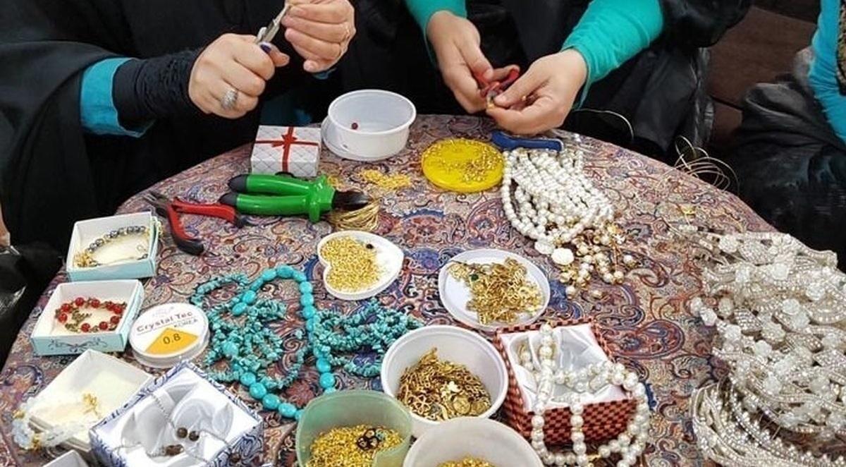 نرخ مشارکت زنان در اشتغال کشور ۱۸ درصد است