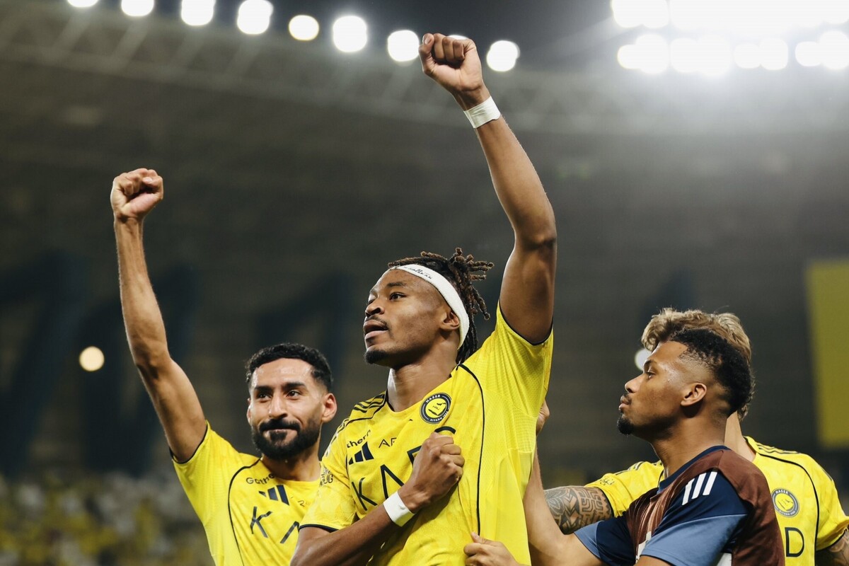 ویدئو | خلاصه بازی النصر ۱ - ۱ الهلال در هفته ۳۲ لیگ عربستان