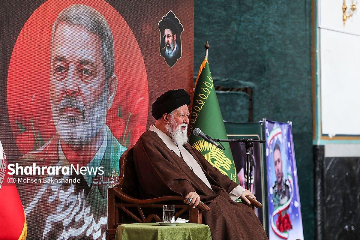 آیت الله علم&zwnj;الهدی: آمریکا در هفتاد روز اخیر بیش از ۳۰ مورد شکست را تجربه کرده است