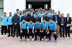 رئیس‌جمهور خطاب به تیم ملی فوتبال: آنچه ماندگار خواهد بود، روحیه جنگندگی، شرافت در رقابت و حفظ عزت ملی است + فیلم