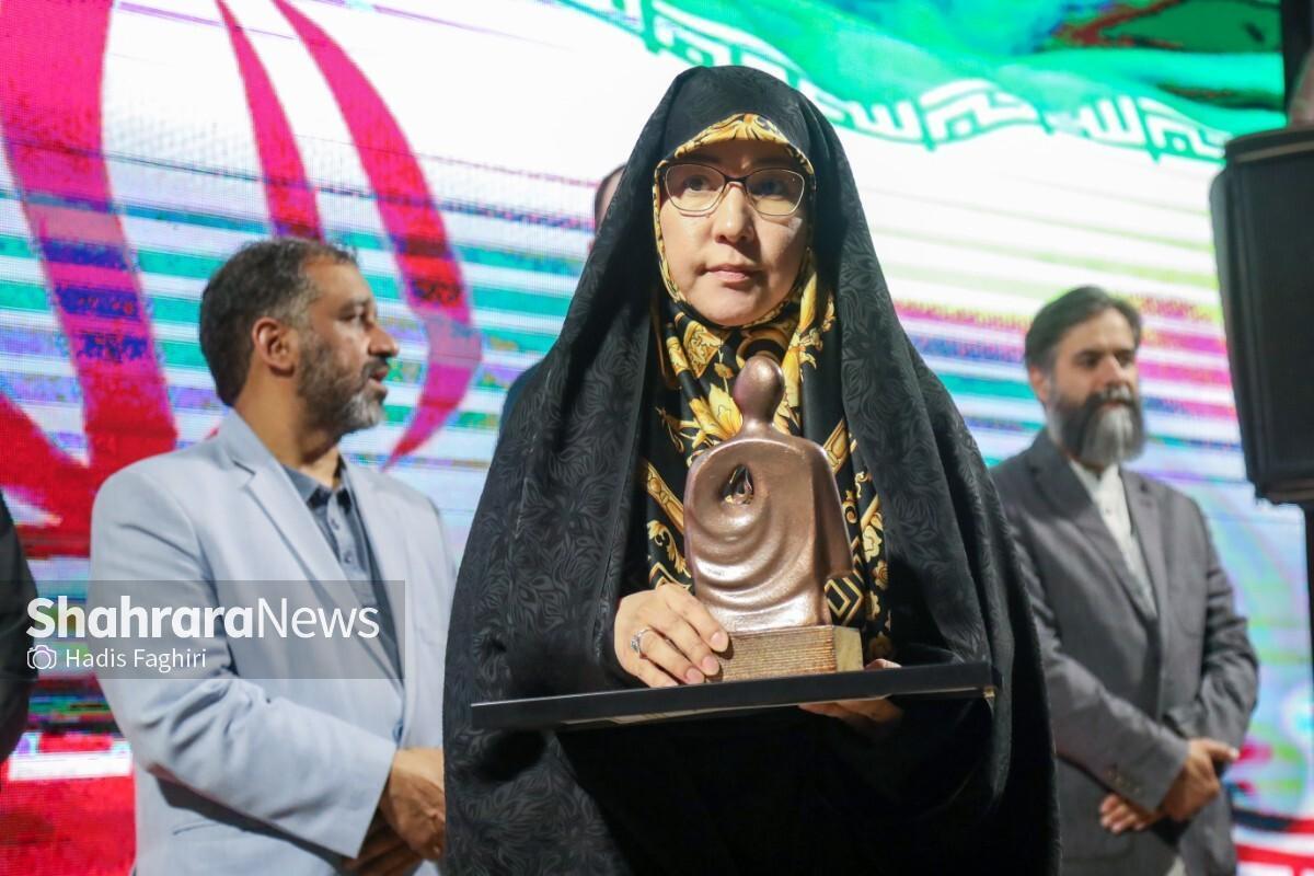اعظم عظیمی: بازنمایی رخداد‌های عظیم کشور با ادبیات داستانی آن را جاودانه می‌سازد + فیلم