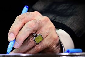 بازخوانی یادداشت رهبر انقلاب در بازدید از آرامگاه فردوسی در سال ۱۳۷۵