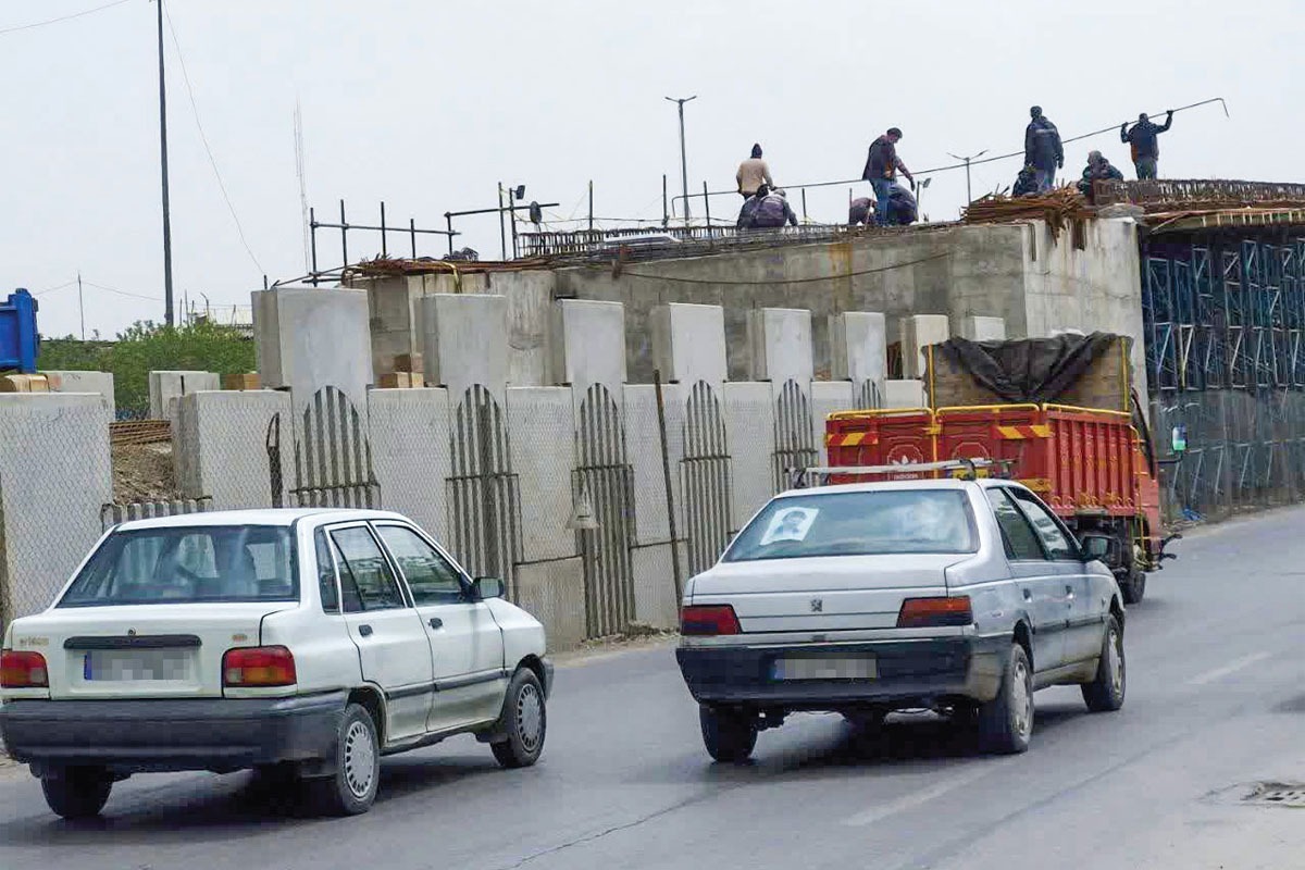 انتظار شهروندان مشهدی برای پایان سریع تر دوربرگردان شرقی غیرهم سطح ابوطالب