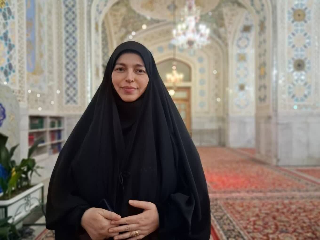 بانوان شاعر ایرانی و جهان اسلام برای شهید رئیسی میسرایند بانوان شاعر ایرانی و جهان اسلام برای شهید رئیسی میسرایند