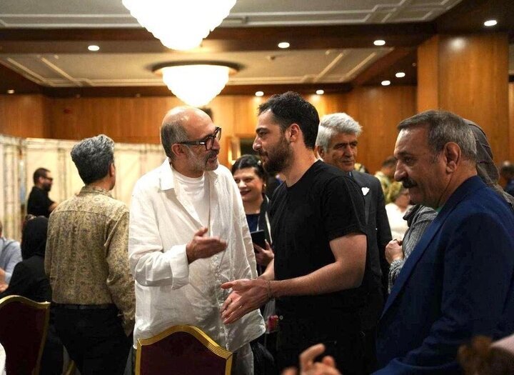 همدلی هنرمندان معروف با حضور در جمع آسیب دیدگان جنگ + عکس