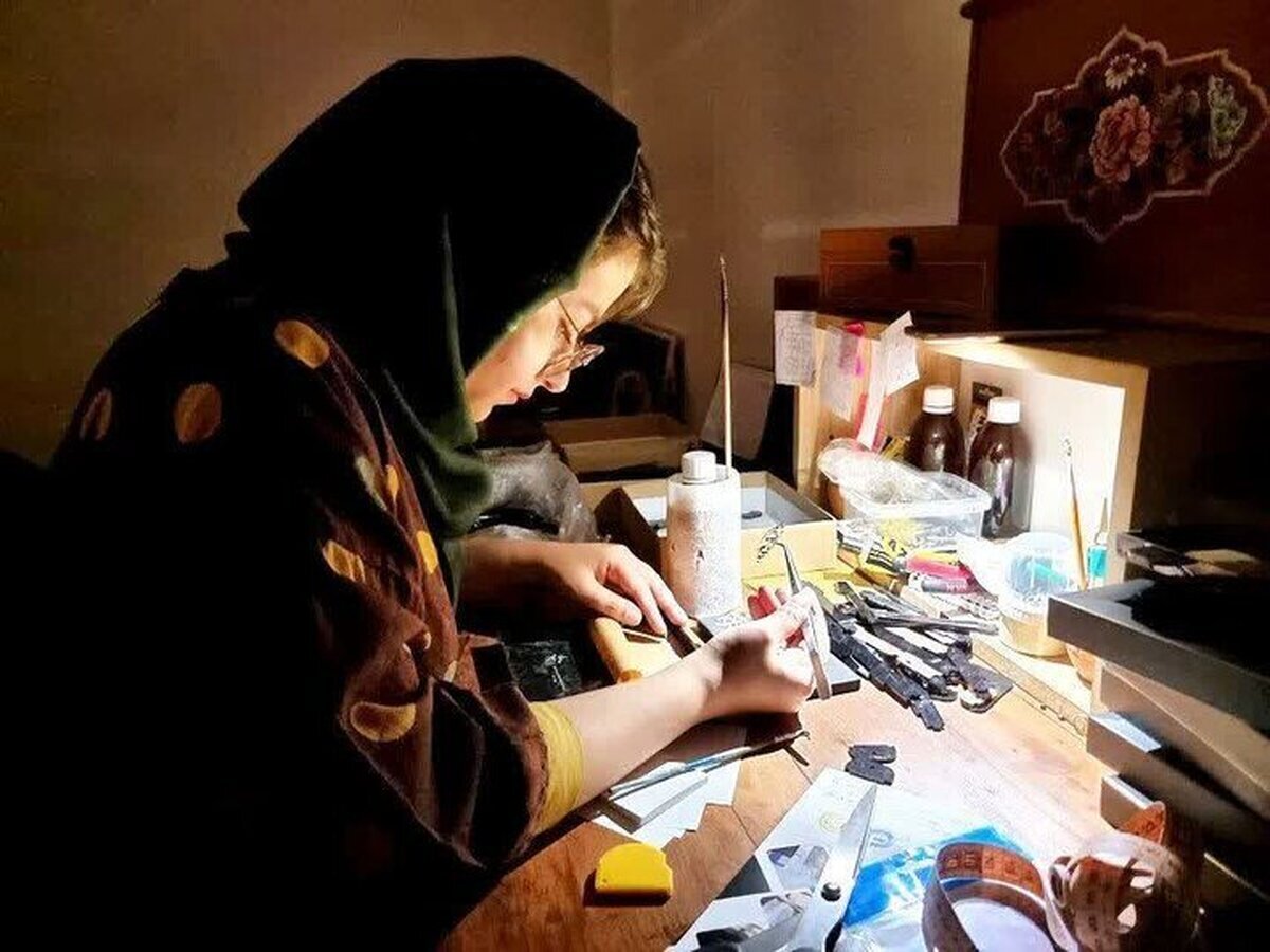 بانوان در حال فتح کردن بازار طلا هستند | ماجرای یک انقلاب خاموش در صنعت طلای ایران