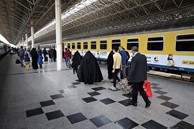 قطار‌های مسافربری راه‌آهن خراسان طبق برنامه و بدون هیچ مشکلی در حال تردد هستند