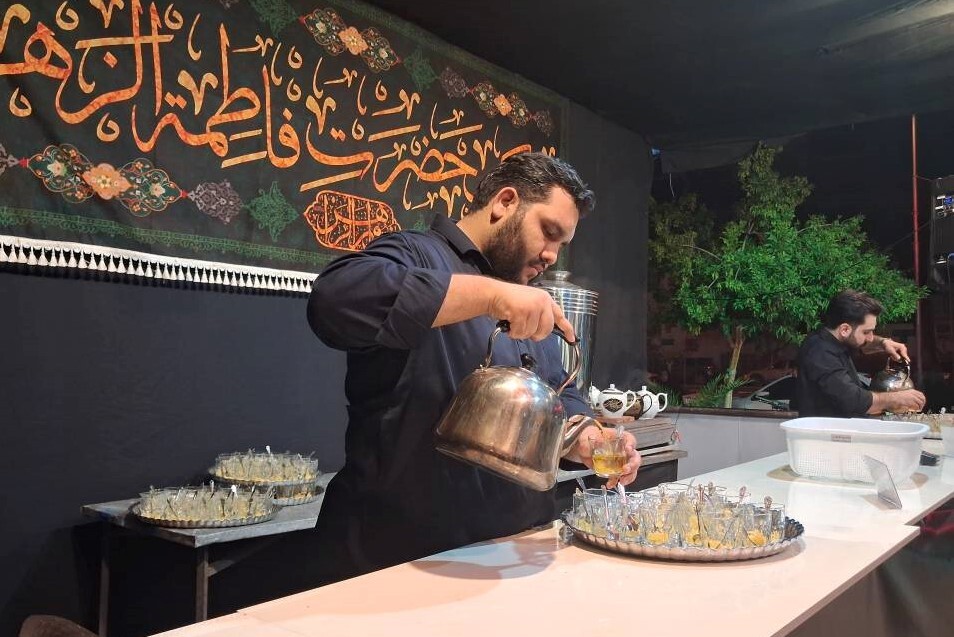 برای وطن، برای کربلا | برپایی موکب هنری مردمی «دستخط» در دهه اول محرم برای وطن، برای کربلا | برپایی موکب هنری مردمی «دستخط» در دهه اول محرم