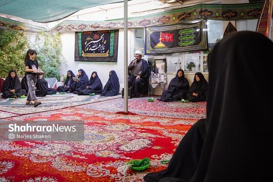 یک کیف، ۵ وسیله، یک روضه آرام| فرمول مادران برای بردن کودک به هیئت یک کیف، ۵ وسیله، یک روضه آرام| فرمول مادران برای بردن کودک به هیئت