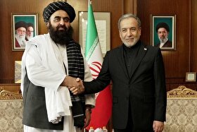 دیدار امیرخان متقی و سید عباس عراقچی در تهران | تأکید بر گسترش همکاری‌های دوجانبه و تحولات منطقه