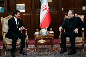 دیدار و رایزنی عراقچی با نماینده پادشاه و دولت تایلند در تهران