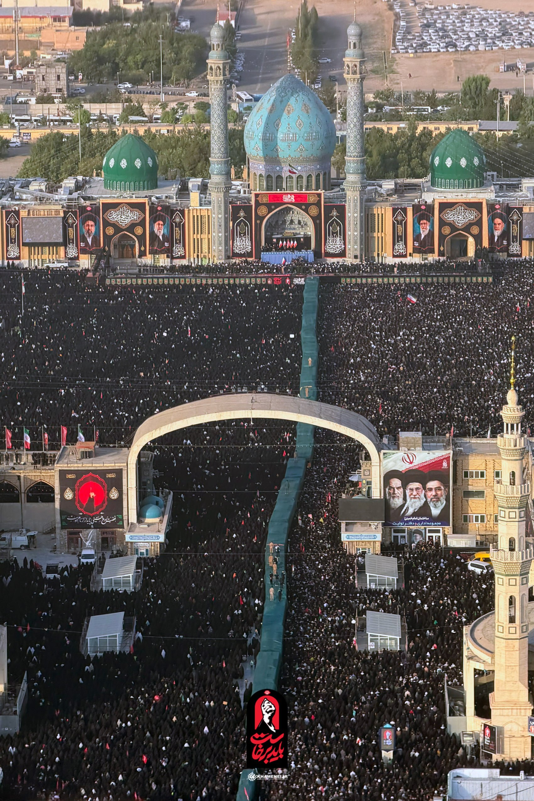 در پناه کریمه اهلبیت | لحظه به لحظه با مراسم تشییع پیکر رهبر شهید در قم (۱۶ تیر ۱۴۰۵) +عکس و فیلم در پناه کریمه اهلبیت | لحظه به لحظه با مراسم تشییع پیکر رهبر شهید در قم (۱۶ تیر ۱۴۰۵) +عکس و فیلم