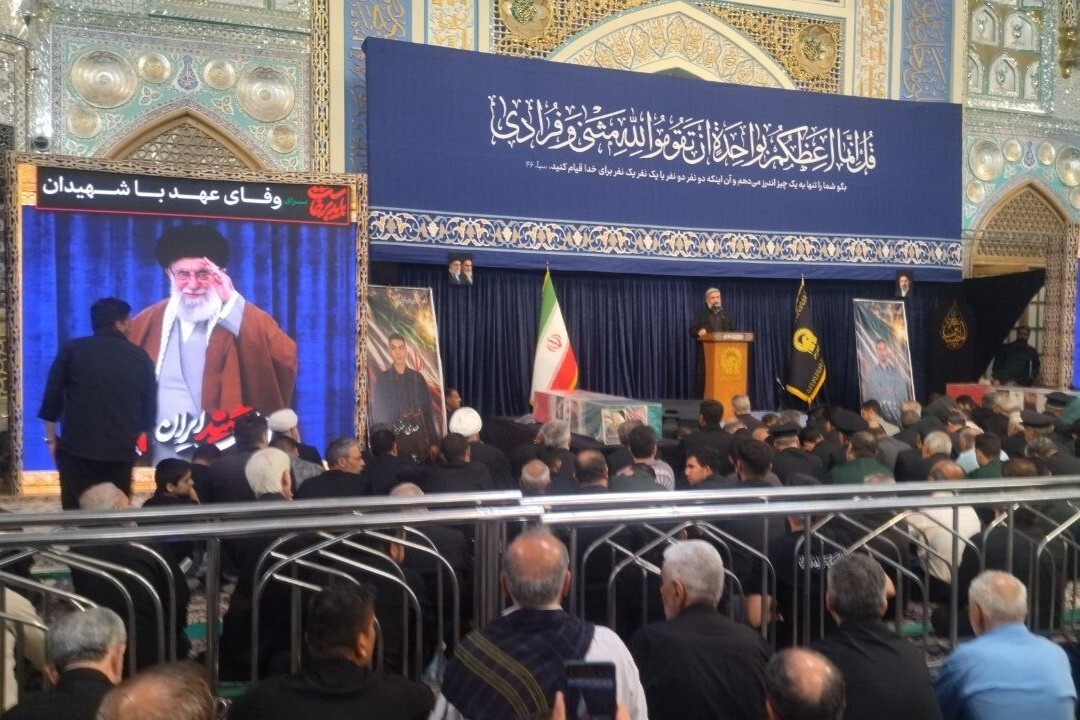 وداع باشکوه با دو شهید مدافع امنیت در حرم مطهر امام رضا(ع)