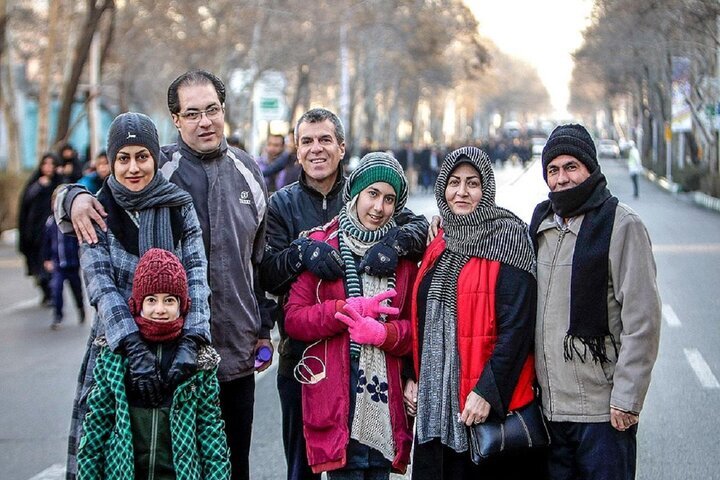 سه اولویت اصلی برای آینده زنان چیست؟| از مادری تا هوش مصنوعی؛ روایت چالش‌های زن امروز