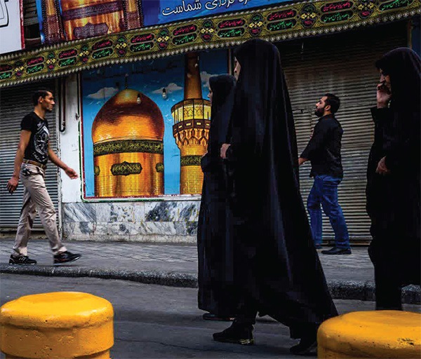 آسیب شناسی عکاسی از آیین های محرم در گفت وگو با امین خسروشاهی | در ضعف عکاسی محرم، انگشت اتهام سمت مدیران رسانه‌هاست
