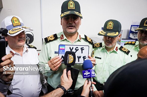 هشدار پلیس به بانوان موتورسوار؛ فعلاً رانندگی نکنید | تولید پلاک موتورسیکلت در مشهد ۱۰ دقیقه‌ای شد + فیلم