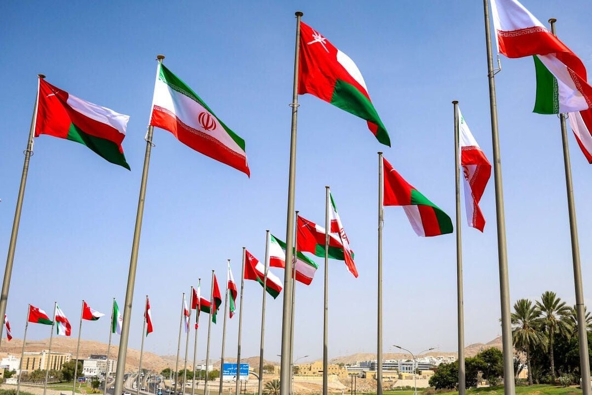 آسوشیتدپرس از نهایی‌شدن پیش‌نویس توافقی درباره تنگه هرمز میان ایران و عمان خبر داد (۱۴ مرداد ۱۴۰۵)