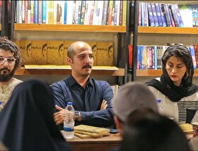 مراسم رونمایی از کتاب «زن مردم» برگزار شد | جشن امضای یک رمان جدید در مشهد