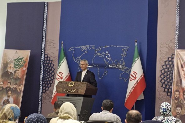بقایی: مذاکره مستقیمی با آمریکا نداریم؛ ارتباطات فقط از طریق میانجی‌هاست | رفع محاصره و جبران خسارات؛ شروط ایران برای بازگشایی تنگه هرمز