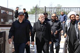 استقبال از زائران در ایستگاه‌های هشت‌گانه مبادی ورودی شهر مشهد | شهردار مشهد مقدس: امسال رینگ شبکه ریلی قطار شهری مشهد برای خدمت به زائران کامل شد