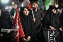 ویدئو | یکصدوشصت‌وپنجمین شب حضور مردم در سنگر خیابان | انتقام و پیروزی، آرزوی مجاوران و زائران حریم رضوی (۲۱ مرداد ۱۴۰۵)