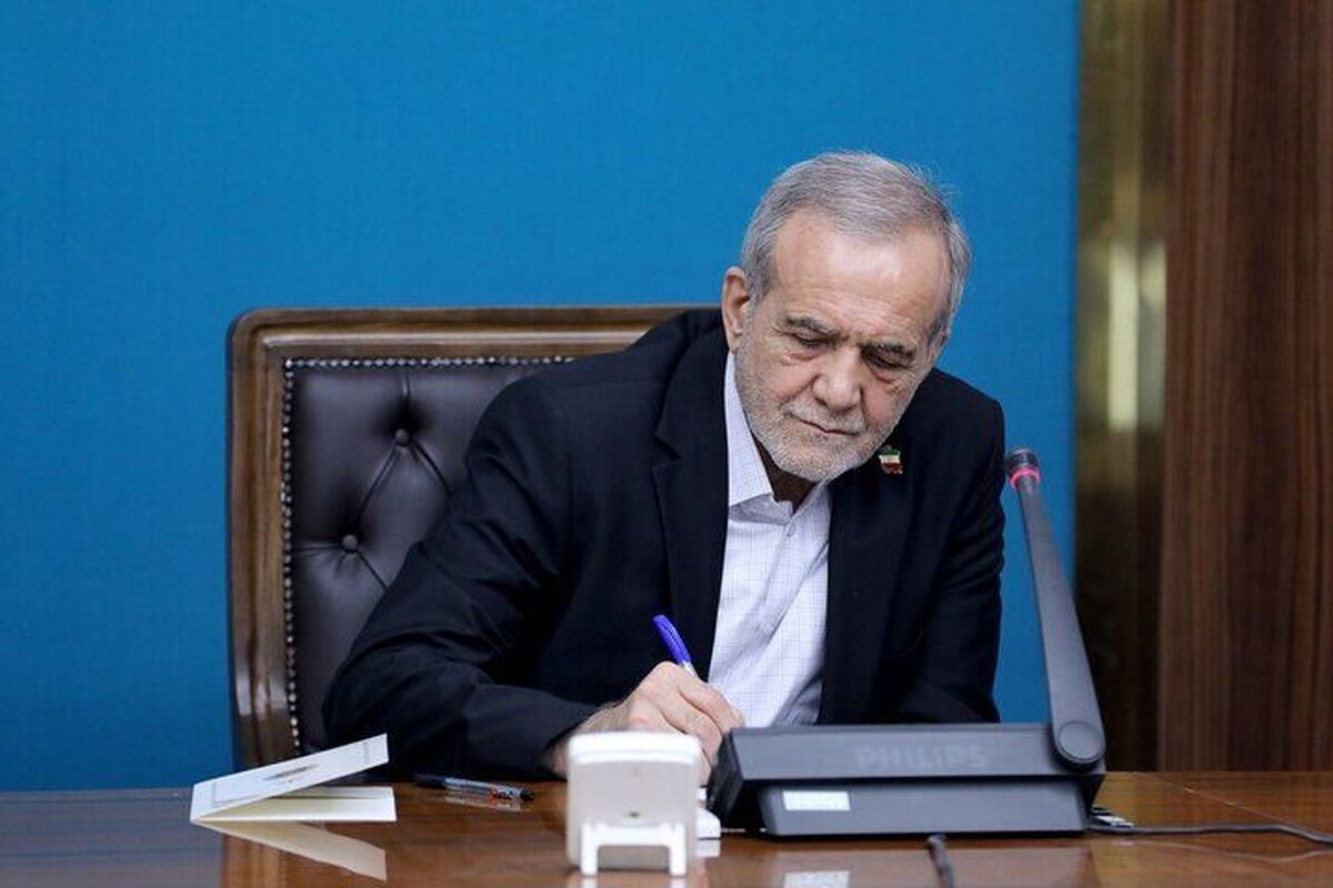 واکنش پزشکیان به موفقیت دختران وزنه&zwnj;بردار ایران در کسب نخستین نایب قهرمانی آسیا