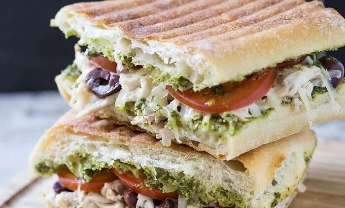 طرز تهیه ساندویچ بادمجان؛ گزینهای خوشمزه برای گیاهخواران طرز تهیه ساندویچ بادمجان؛ گزینهای خوشمزه برای گیاهخواران