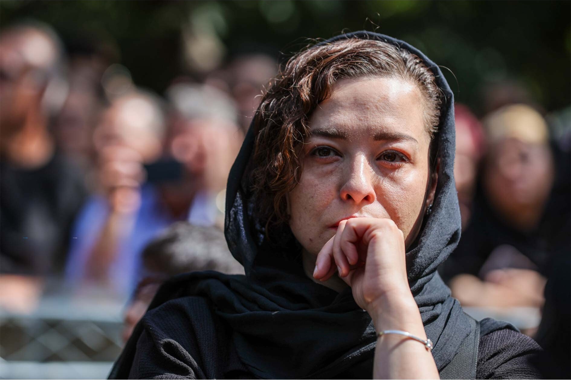 هنرمندانی که در مراسم تشییع پیکر و خاکسپاری اکبر عبدی حضور داشتند + تصاویر
