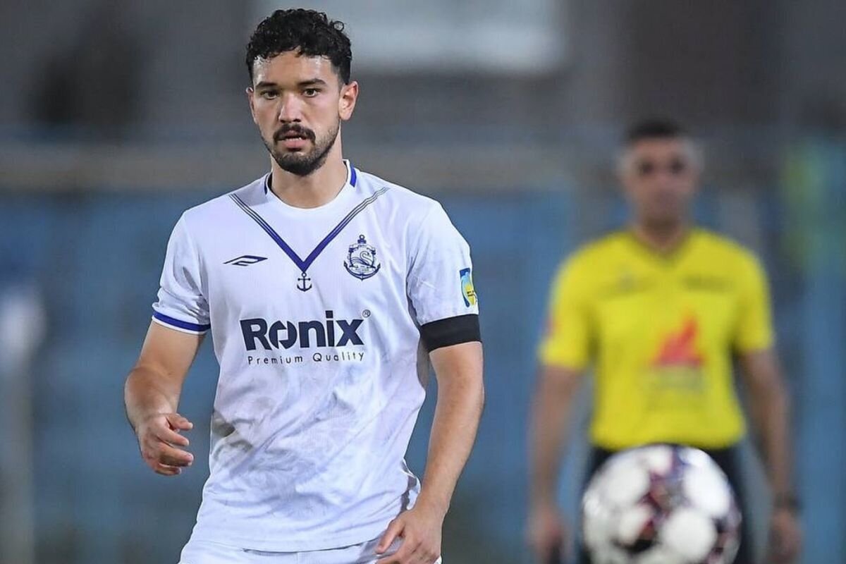 پرسپولیس از خرید ایری و طاهری منصرف شد