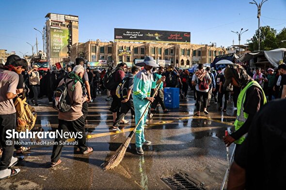 استاندار نجف: خدمات شهرداری مشهد در نظافت شهر نجف شایسته قدردانی است + فیلم