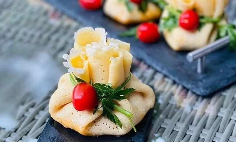 دستور پخت بقچه گوشت خانگی | غذای خوشمزه و مجلسی با طرز تهیهای ساده دستور پخت بقچه گوشت خانگی | غذای خوشمزه و مجلسی با طرز تهیهای ساده