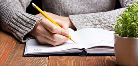 تلاش نویسندگان زن ایرانی برای نگارش ادبیات زنانه | در رمان‌های زنانه‌گرا، شخصیت اصلی زن است