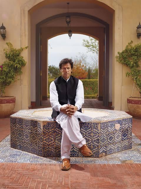 عمران خان؛ از قهرمانی در جام جهانی تا نخستوزیری پاکستان عمران خان؛ از قهرمانی در جام جهانی تا نخستوزیری پاکستان