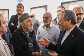 نمایشگاه نقاشی «مدرسه میناب» با آثار سیروس مقدم افتتاح شد