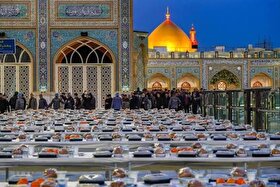 سفره اطعام میلاد پیامبر (ص) برای ۴ هزار زائر در حرم امام علی (ع)