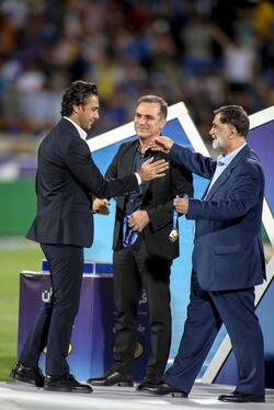 گزارش تصویری جشن قهرمانی استقلال در لیگ برتر با حضور هواداران