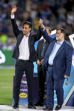 گزارش تصویری جشن قهرمانی استقلال در لیگ برتر با حضور هواداران