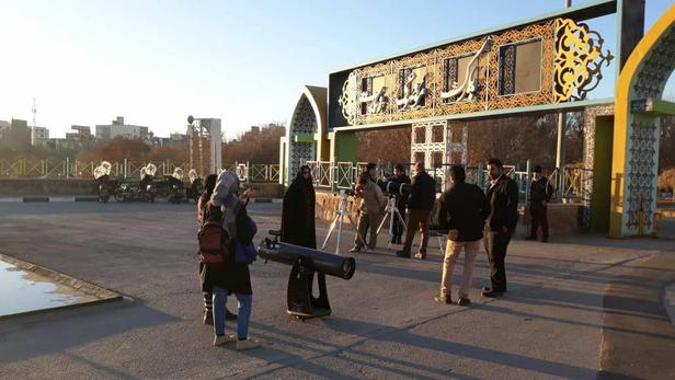 پدیده خورشیدگرفتگی ۵ دی ماه +تصاویر و ویدئو