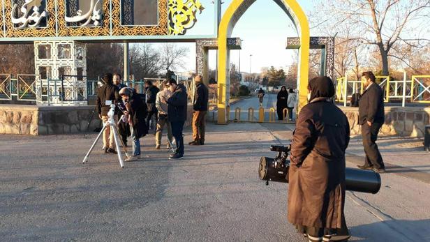 پدیده خورشیدگرفتگی ۵ دی ماه +تصاویر و ویدئو