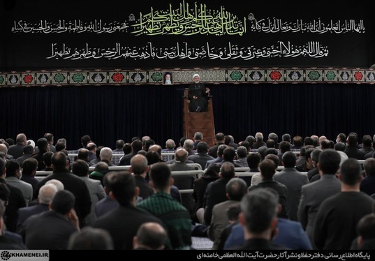 عزاداری شهادت حضرت‌ زهرا‌ (س) با حضور رهبر معظم انقلاب + تصاویر
