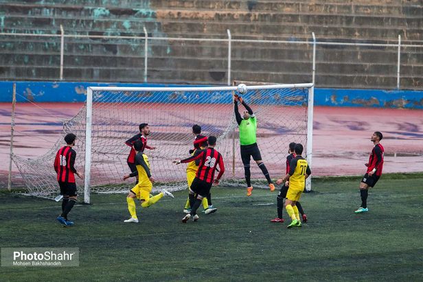 لیگ دسته سه فوتبال کشور/ مسابقه مهاجرنوین و نگین سناباد